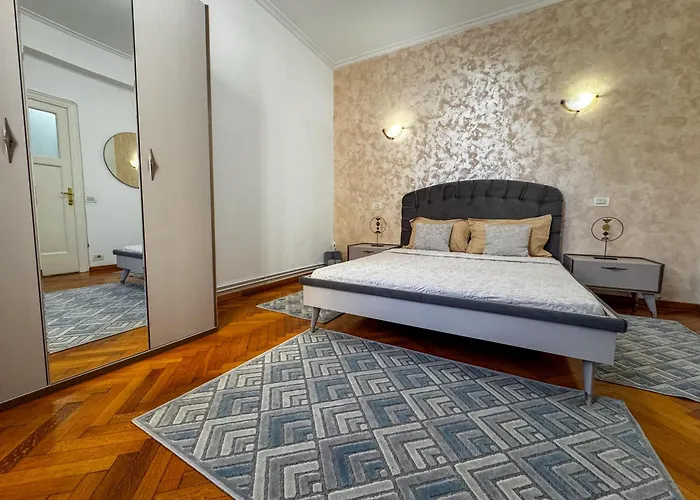 Athenaeum Apartament